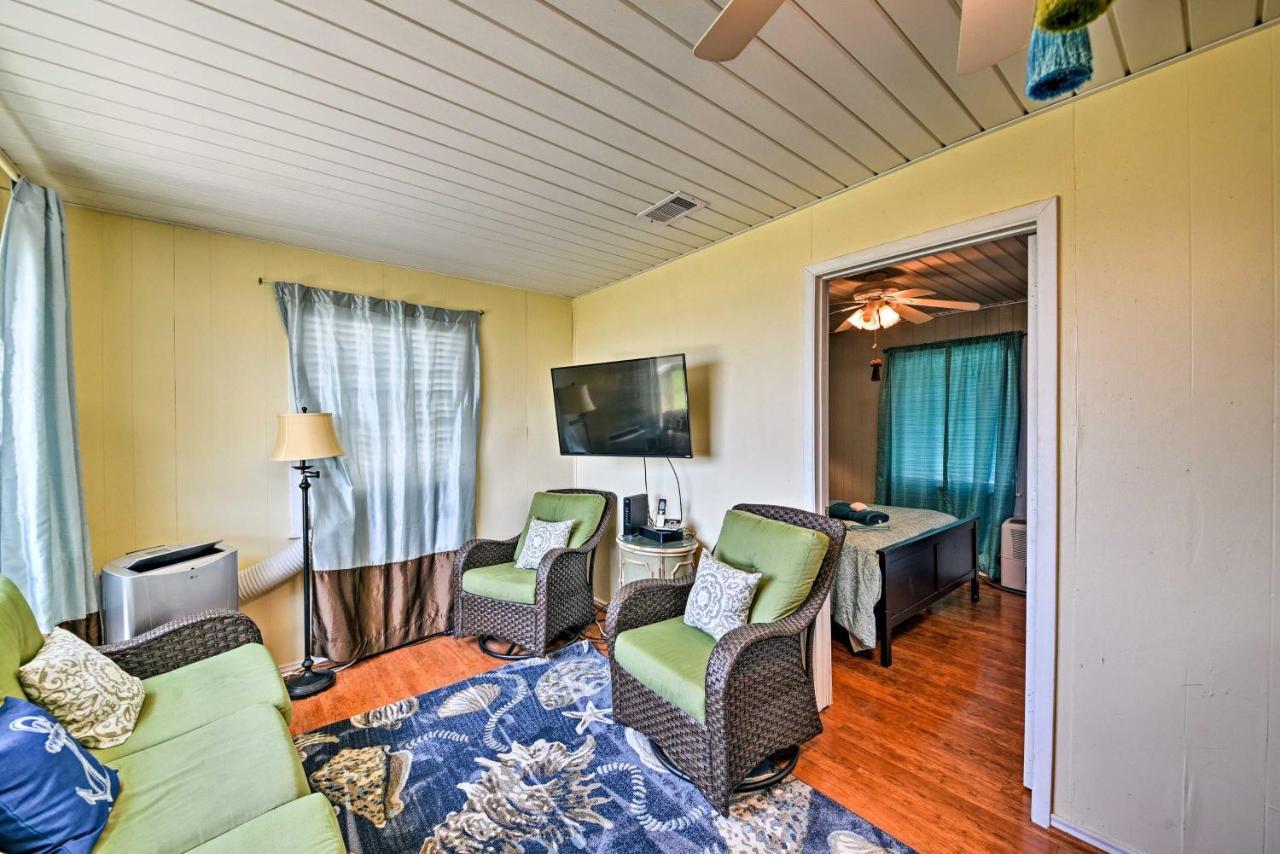Galveston Beach House With Private Deck And Gulf Views Eksteriør bilde